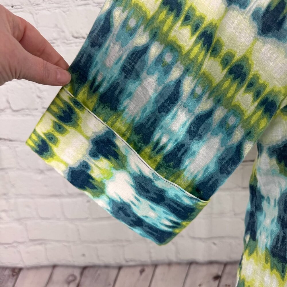 Chico's No Iron 100% Linen Watercolor Tie Dye Green Blue Button Down Size 12 - Picture 3 of 6
